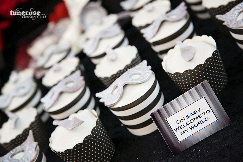 KL5A4839_fifty_shades_of_grey_cupcakes